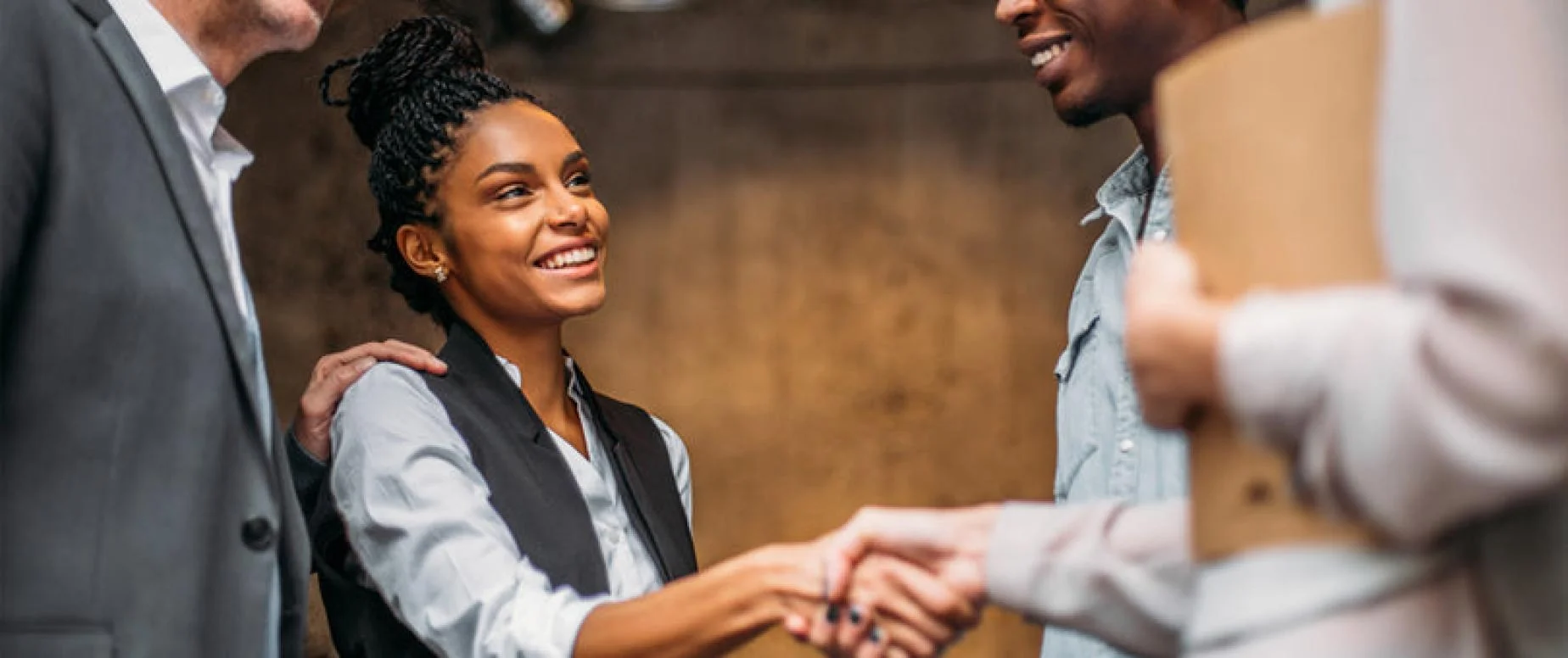Estratégias de Co-Marketing para Profissionais Liberais: Como Construir Parcerias e Conquistar Links Orgânicos Locais